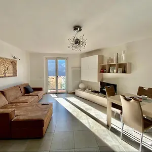 https://residenza-belvedere-premana.it-lombardy.com