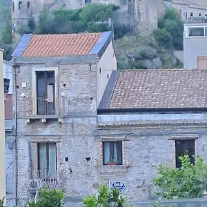  Bed & Breakfast Palazzo Camerana Italia